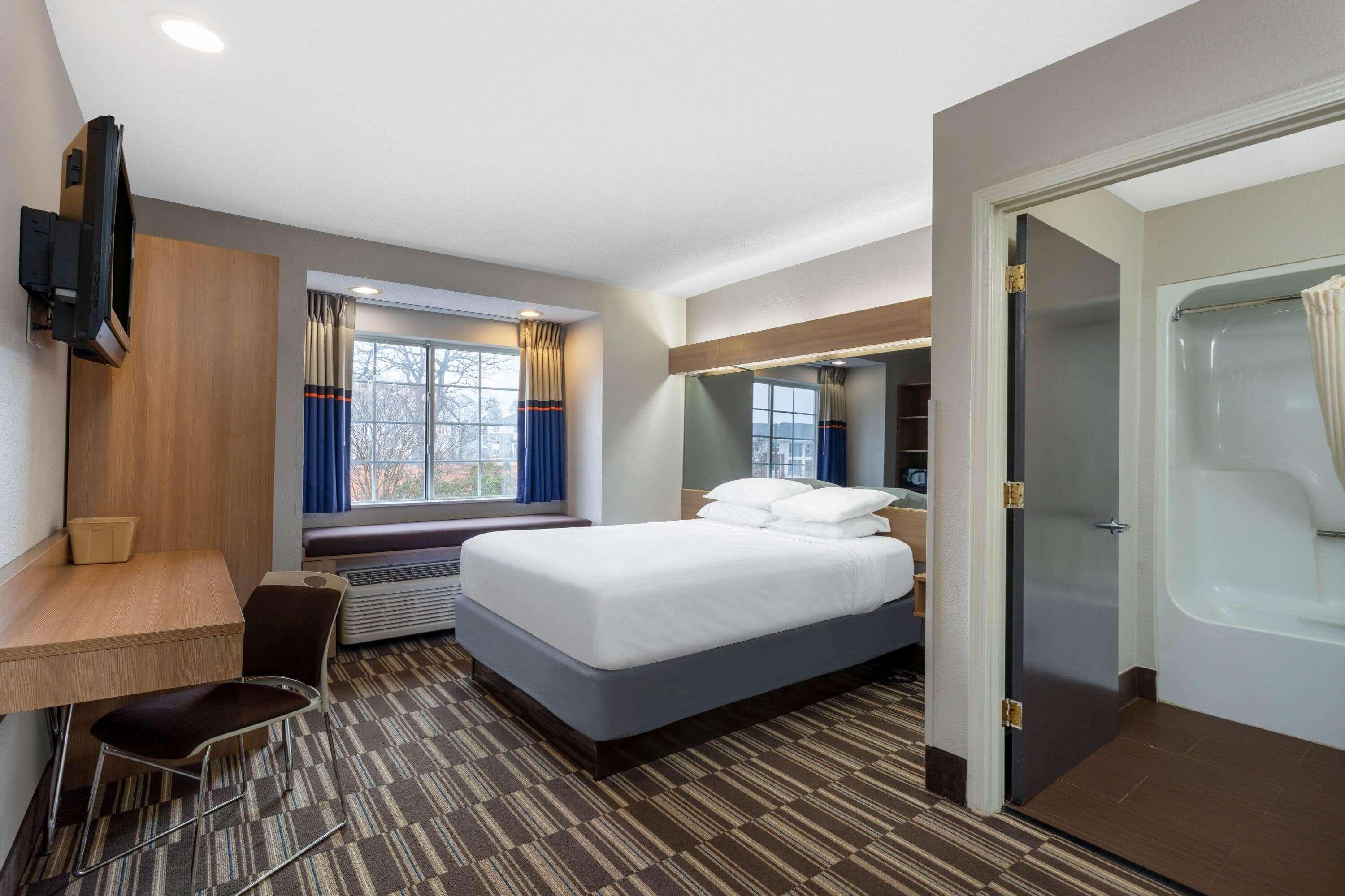 Microtel Inn & Suites By Wyndham Matthews/Charlotte Exterior photo