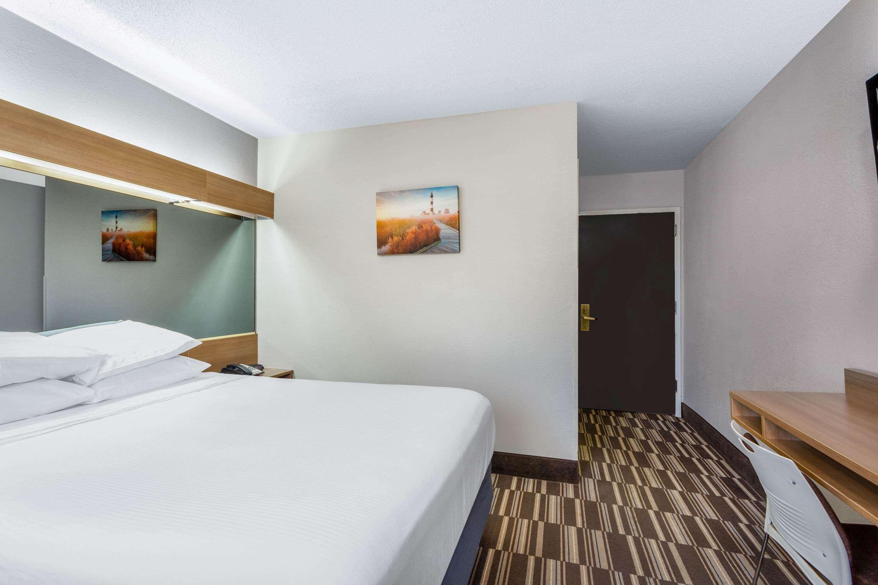 Microtel Inn & Suites By Wyndham Matthews/Charlotte Exterior photo