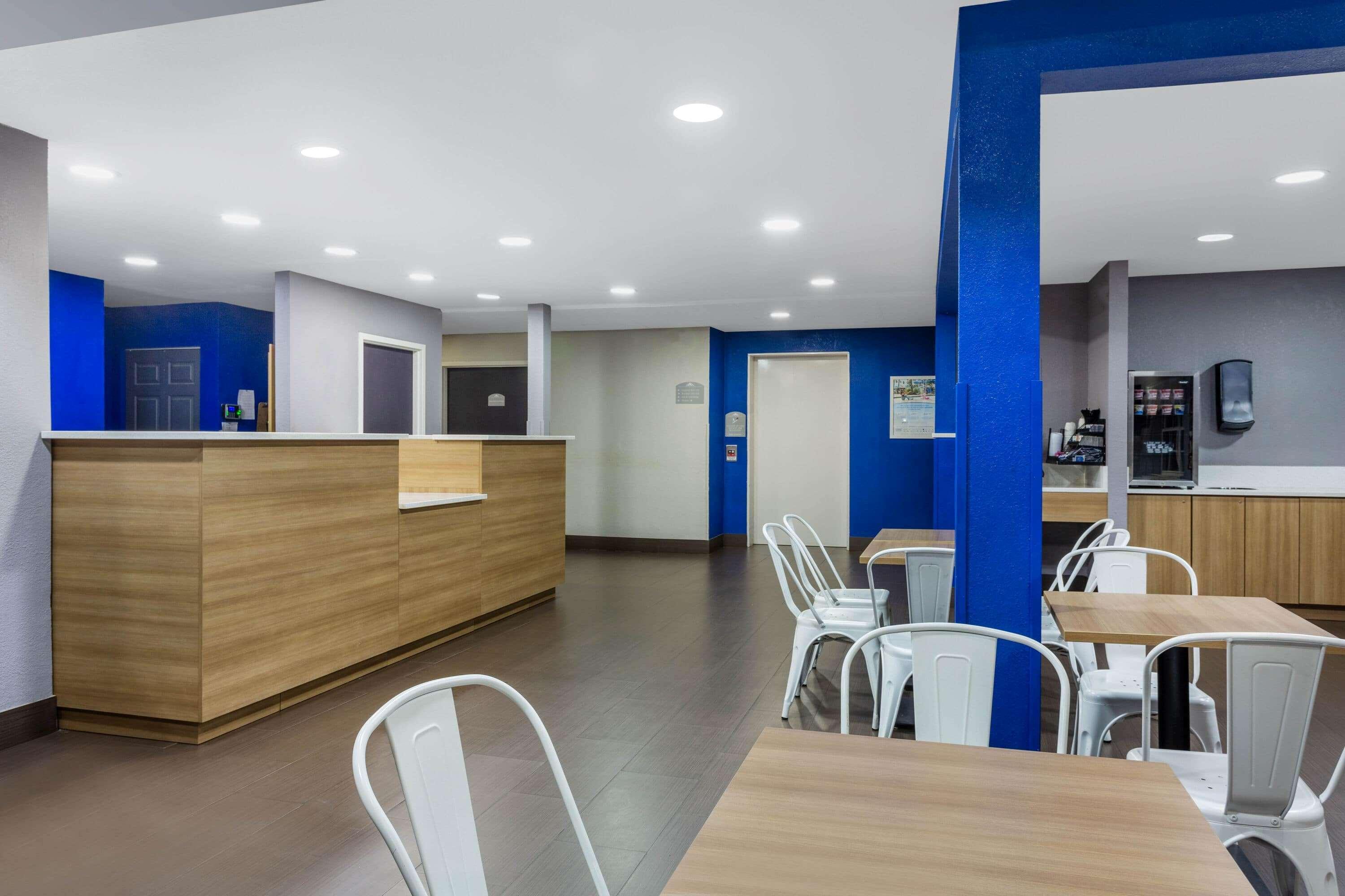 Microtel Inn & Suites By Wyndham Matthews/Charlotte Exterior photo