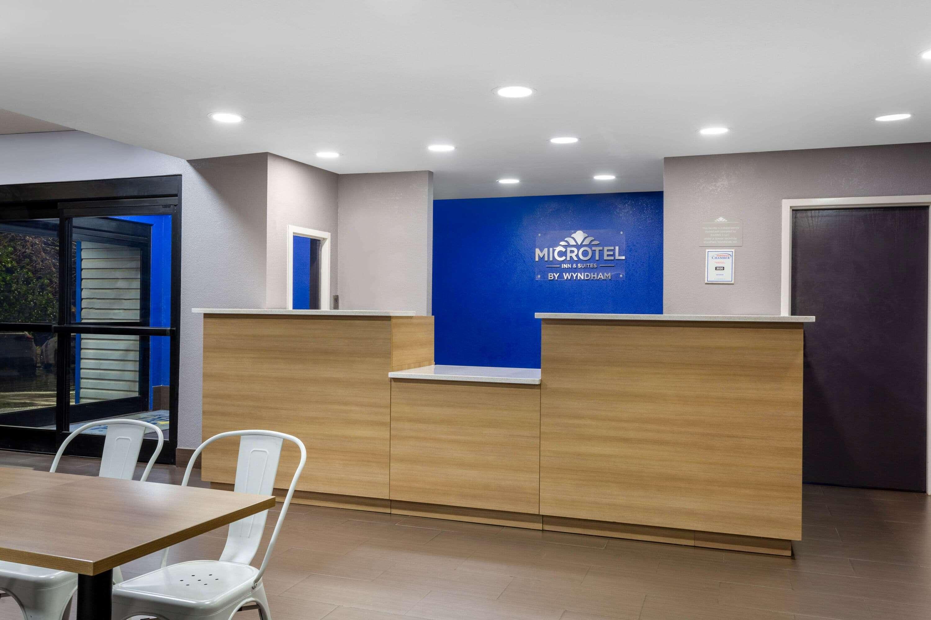 Microtel Inn & Suites By Wyndham Matthews/Charlotte Exterior photo
